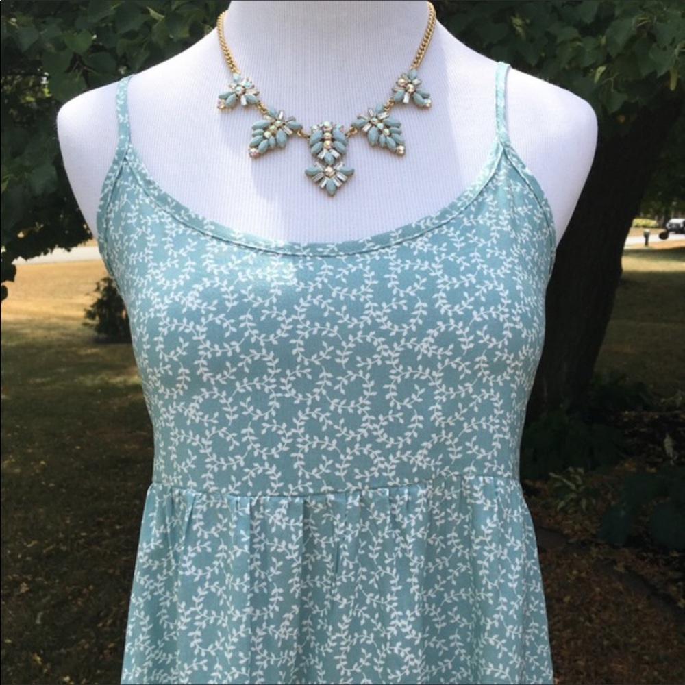 BEAUTIFUL PEASANT DRESS BLUE WITH TINY WHITE FLOWERS - Picture 6 of 6